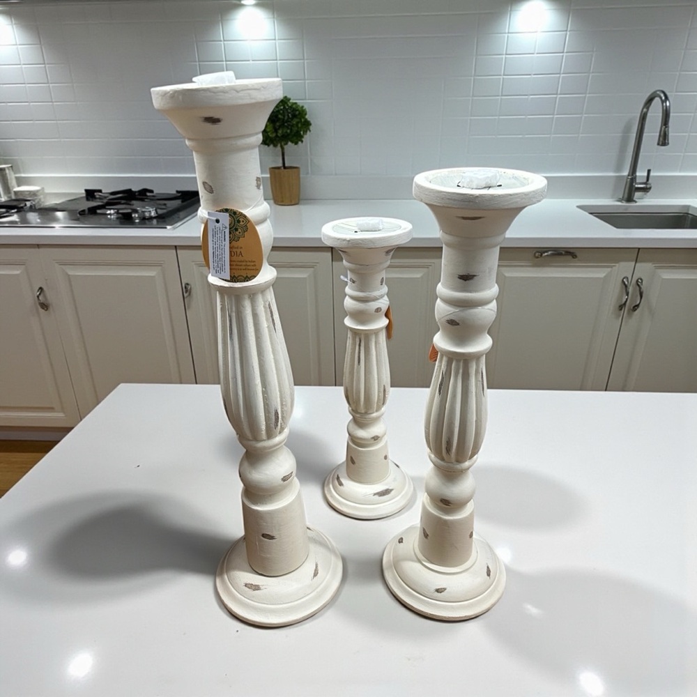 Deco 79 Mango Wood 3-Piece Candle Holders Distressed Look - NIB